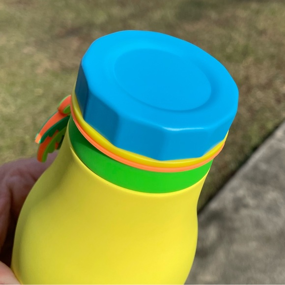 Starbucks Overseas Taiwan Yellow Tumbler with Palm Tree - Picture 5 of 6